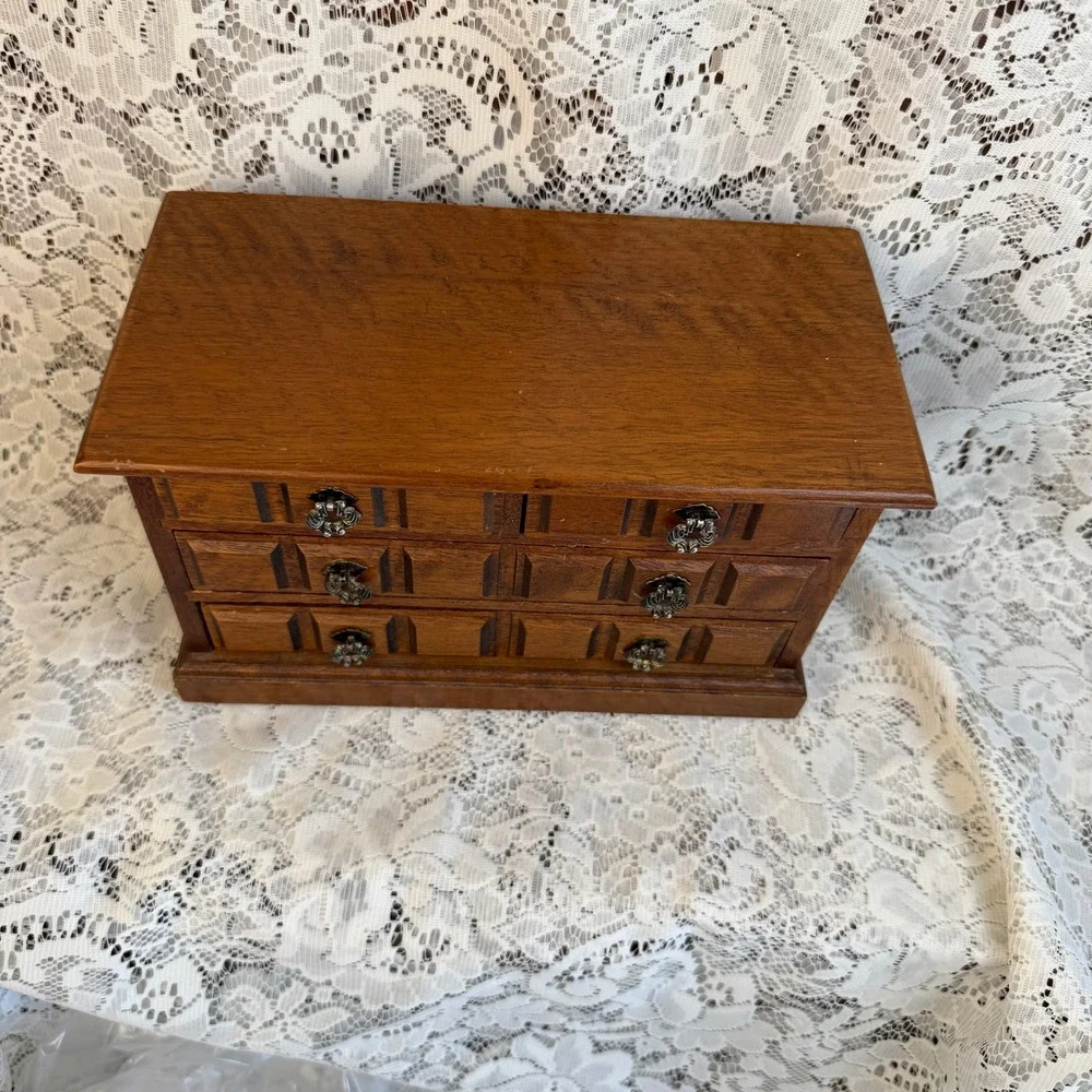 Vintage Wood Jewelry Music Box Miniature Dresser 4 Drawer Orange Lining Brown